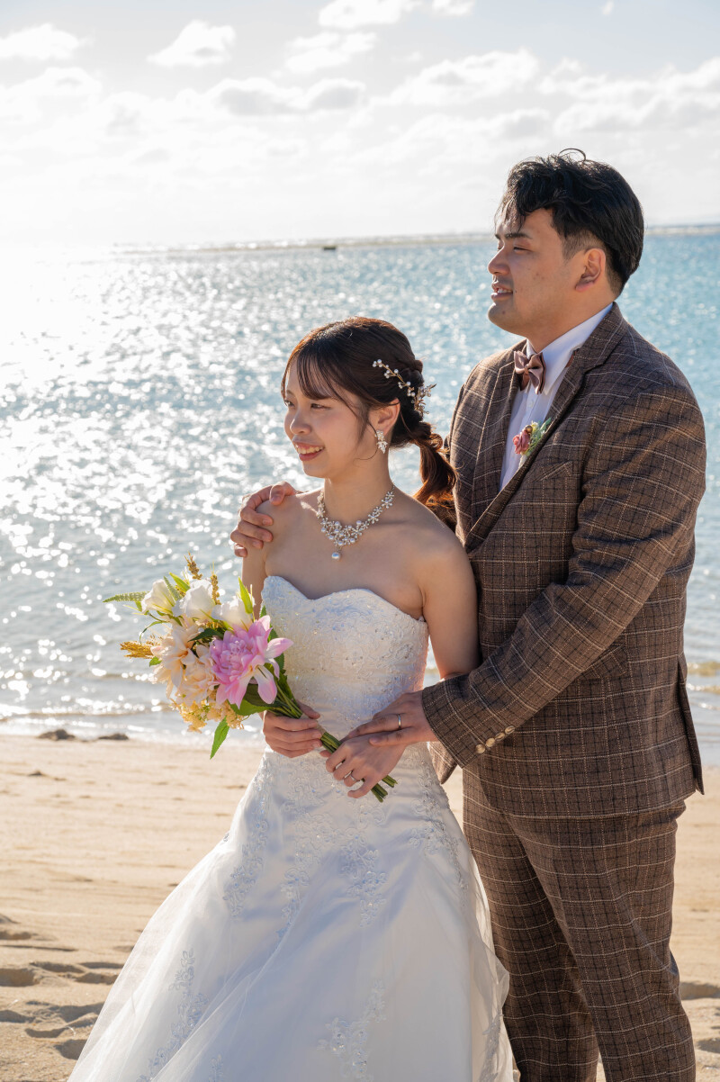 肩に触れるぬくもり