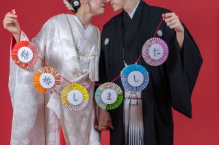 紅と蒼が織りなす、和とリゾートのラブストーリー