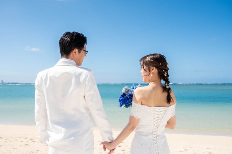 手を取り合って未来へ