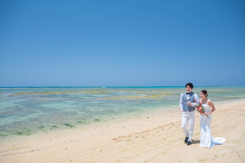 波音とともに歩く、自然体のひととき