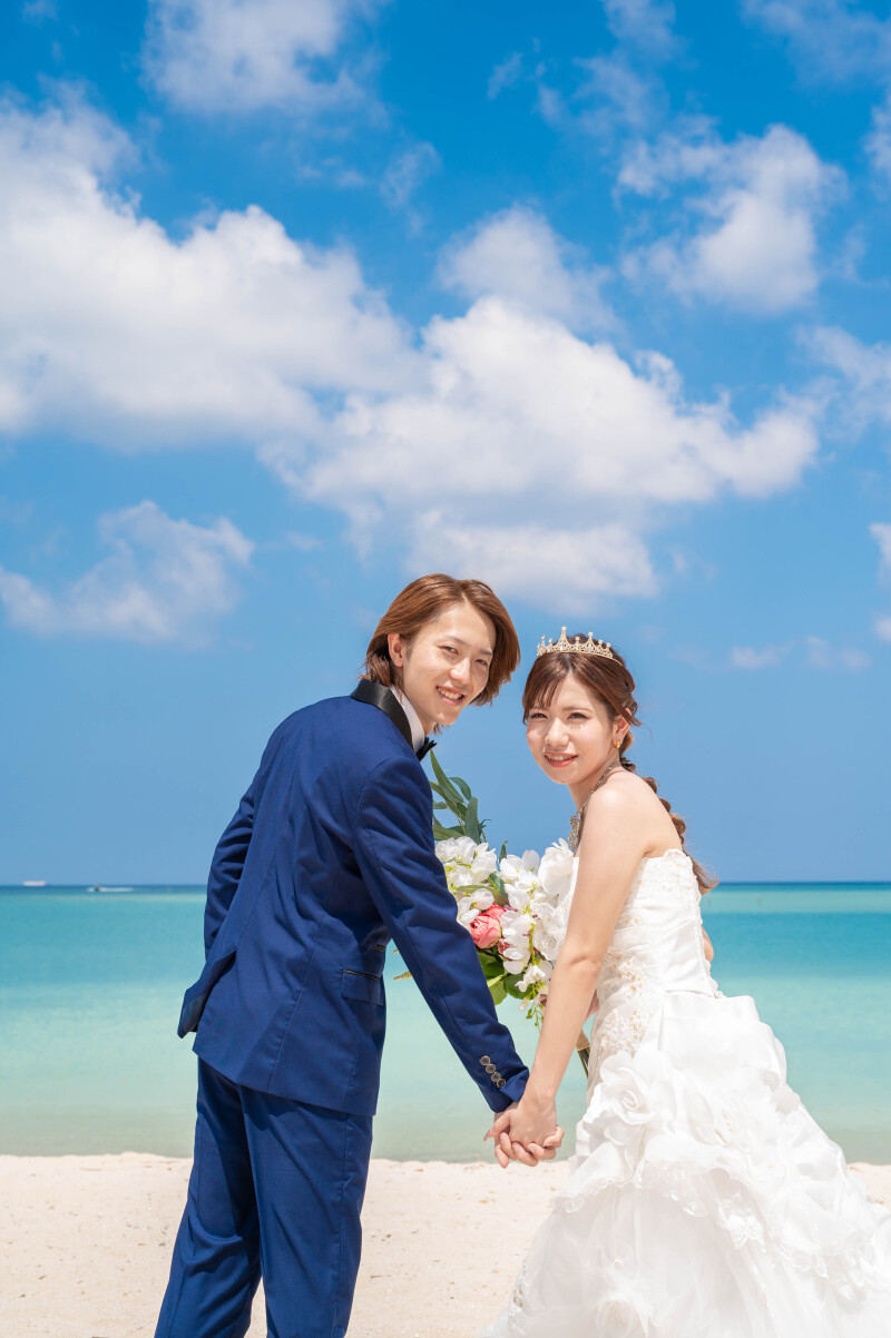 手をつなぐ幸せの瞬間