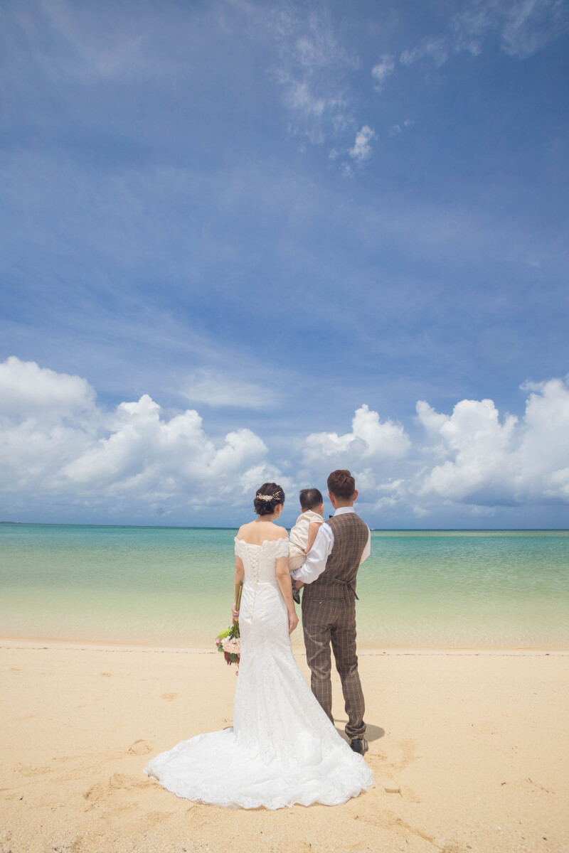 未来へ続く後ろ姿