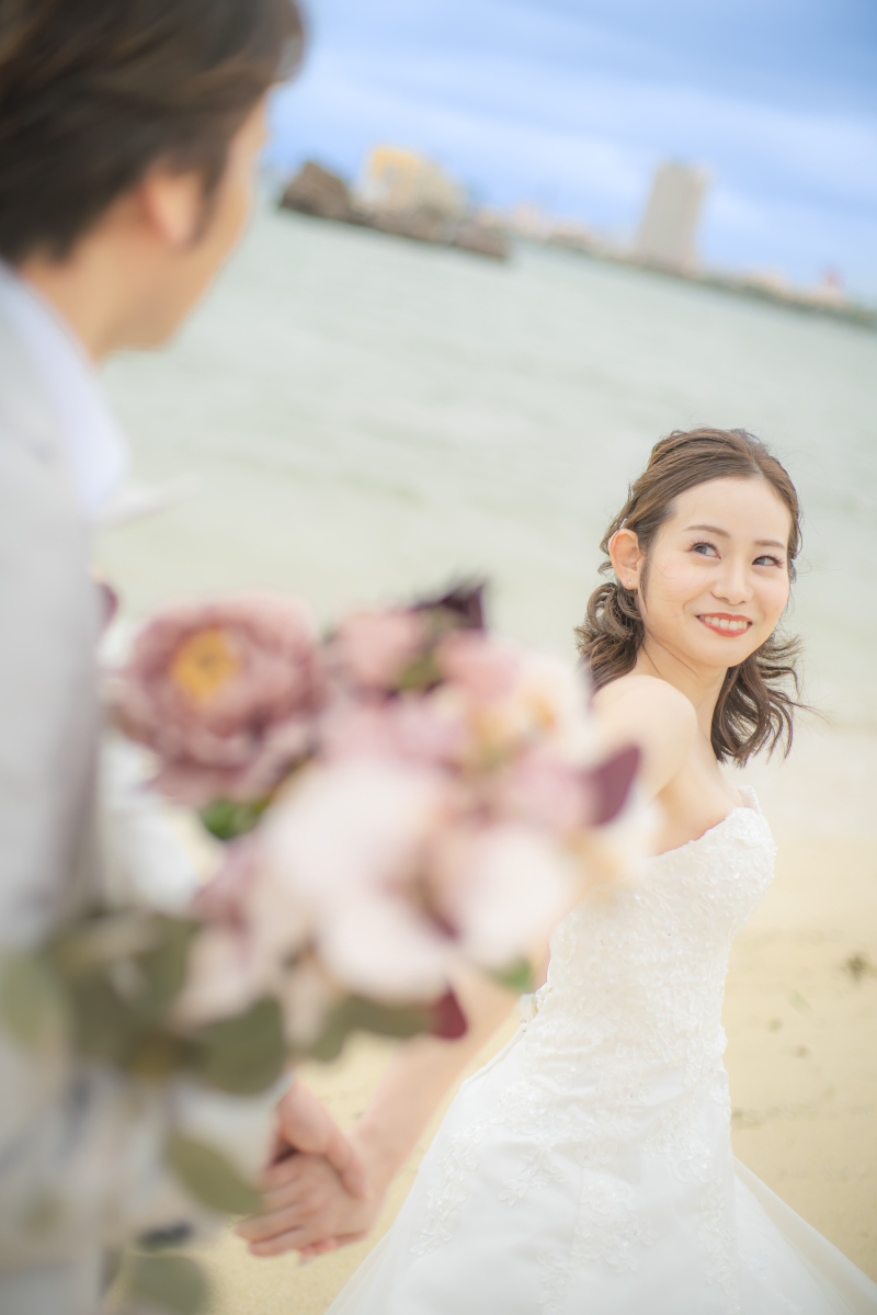 沖縄✧アラハビーチでウェディングフォト