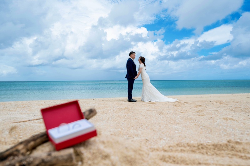 手を取り合って♡