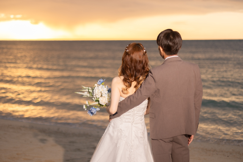 黄金色の海を見つめて