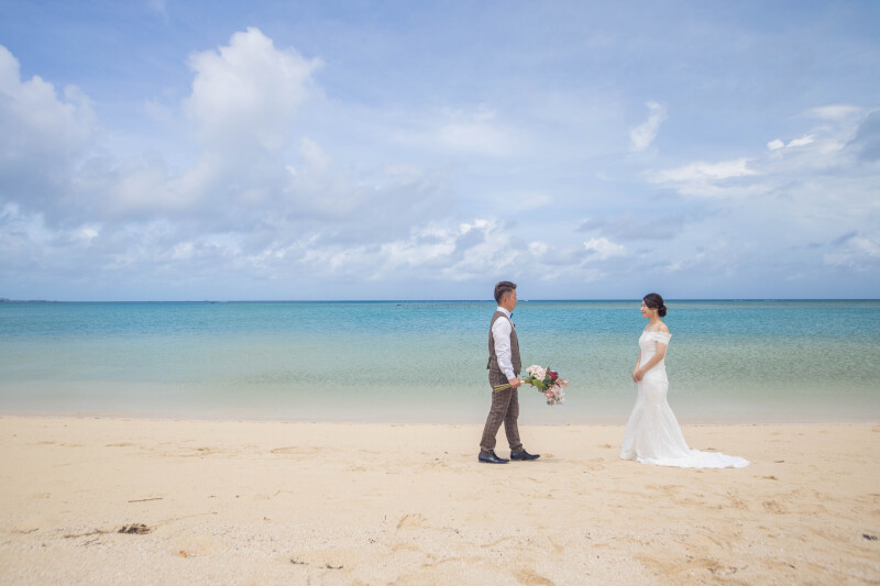 少し照れたファーストミート