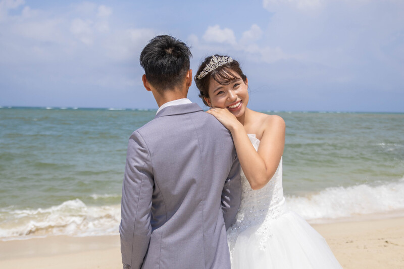 ふと振り返る笑顔