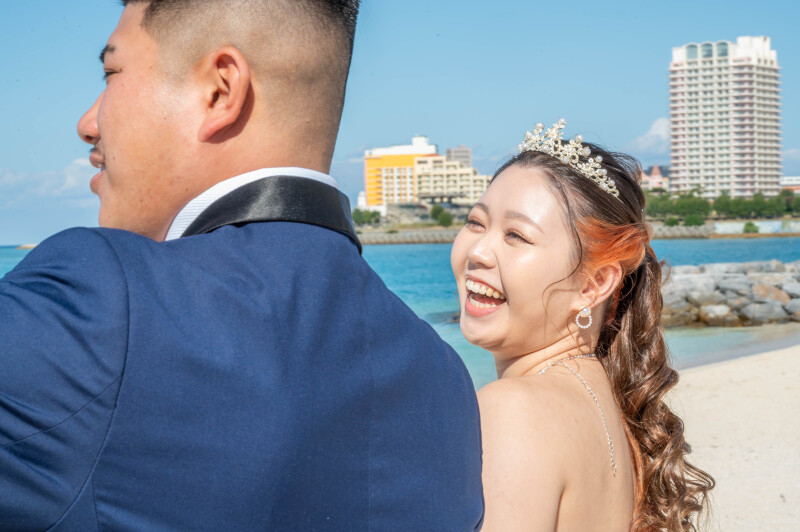 笑顔こぼれる振り返りショット