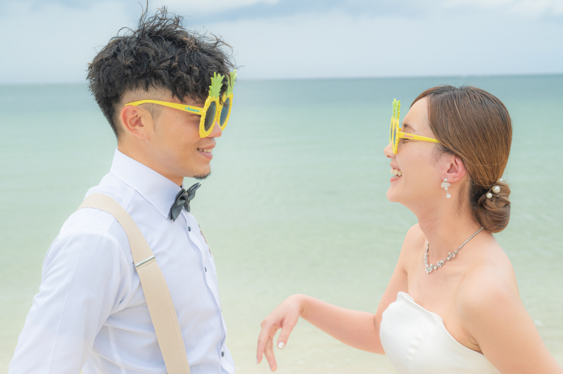 パイナップルサングラス