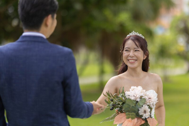 ファーストルックのような優しい瞬間