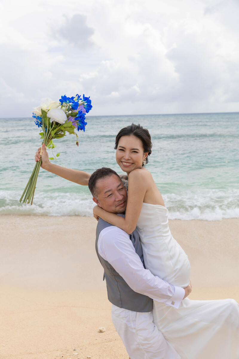 抱き上げショット