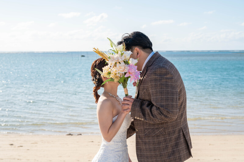 花越しに交わす