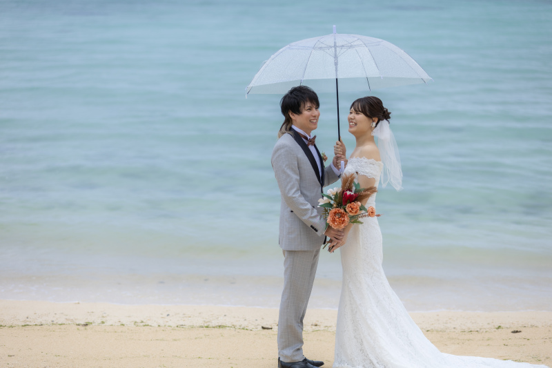 雨上がりの海辺で