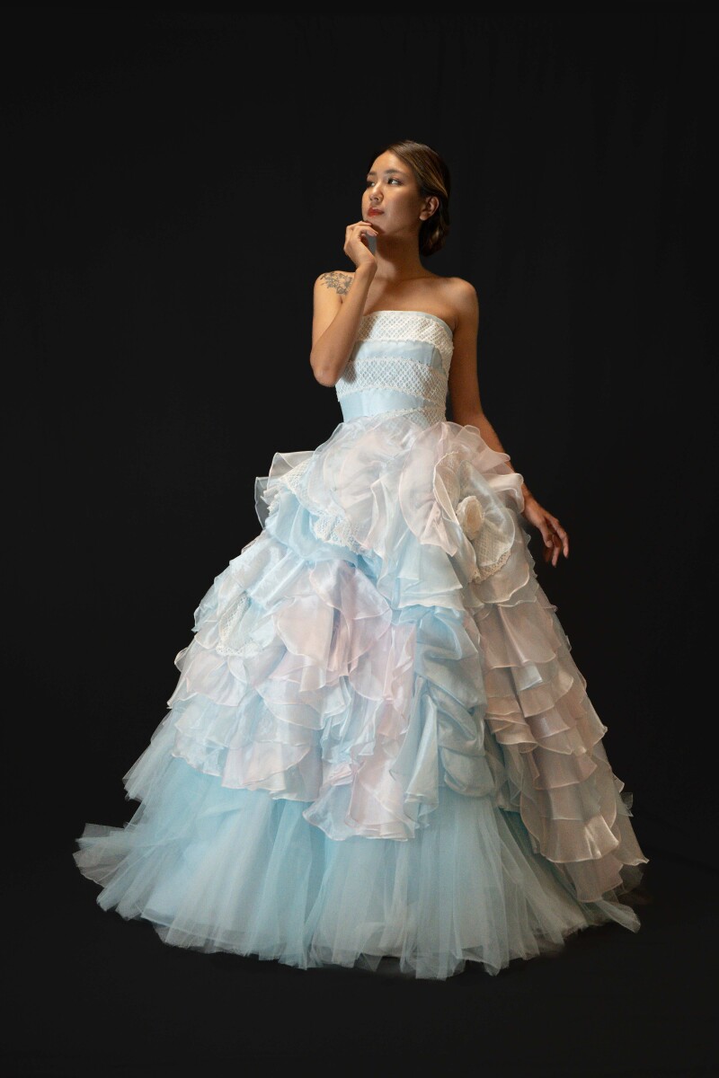 カラードレスも豊富にご用意しています!2着目に!!