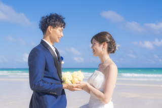 沖縄ウェディングフォト　北谷店_ドローン撮影！