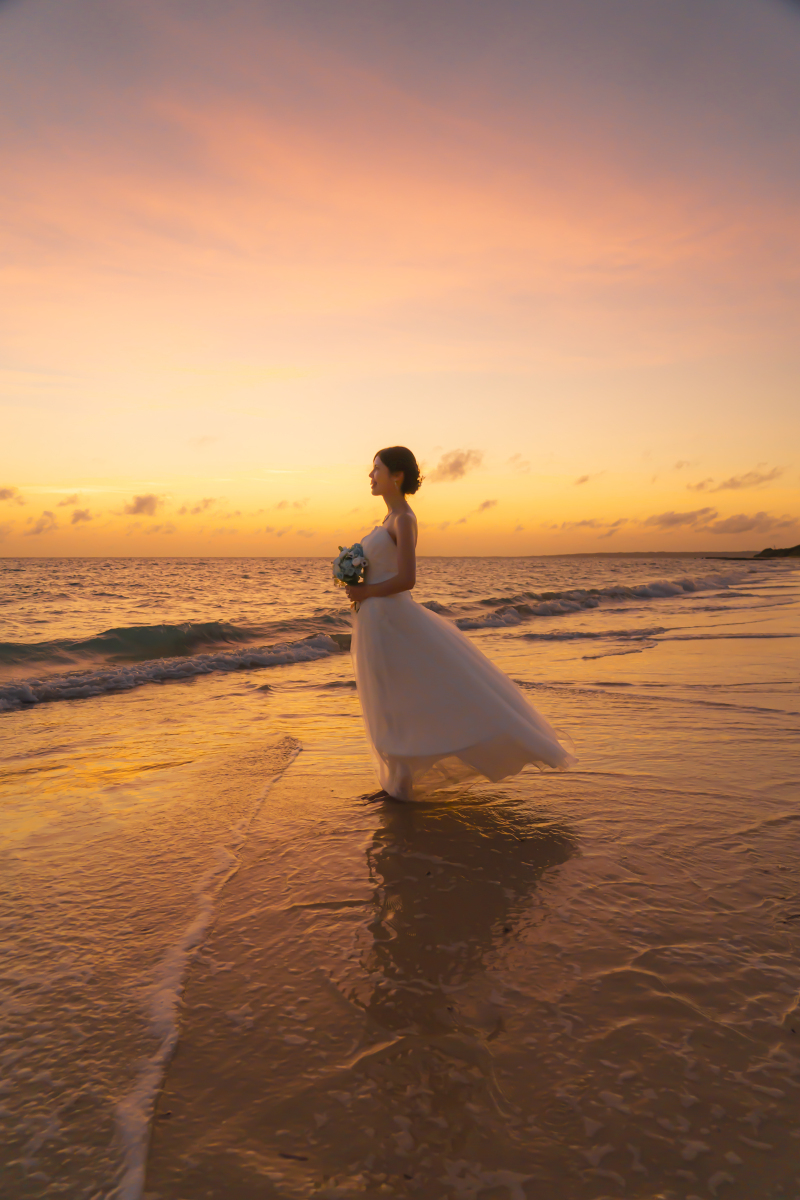 沖縄ウェディングフォト 北谷店_土日の追加料金がない
