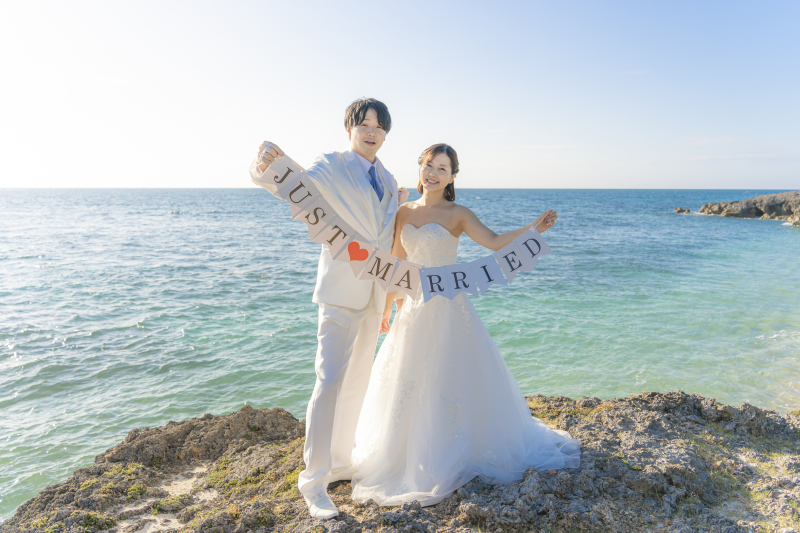 沖縄ウェディングフォト 北谷店_衣装の追加料金がない