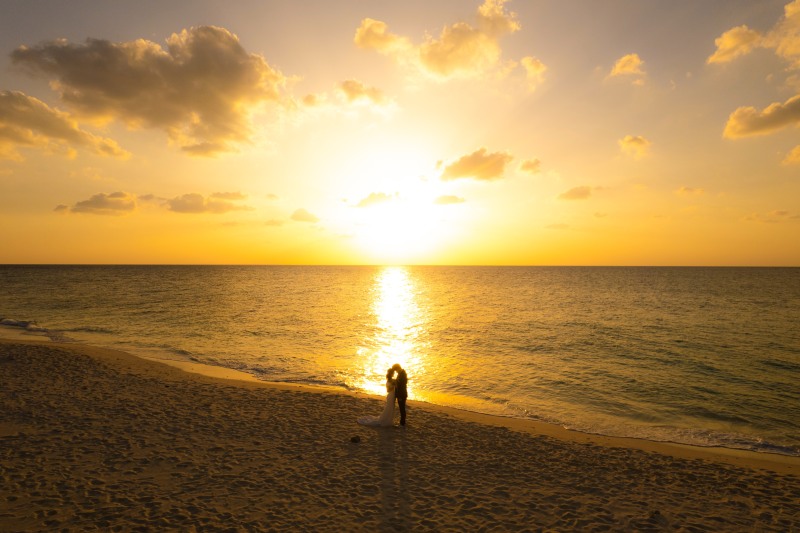沖縄ウェディングフォト 北谷店_ドローン撮影できる