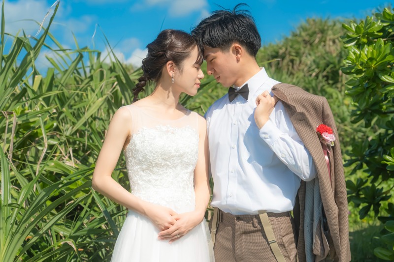 沖縄ウェディングフォト 北谷店_ウエディングドレスが豊富