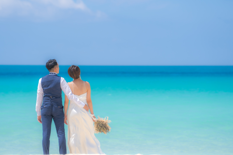 綺麗な沖縄の海で一緒に撮影しましょう！