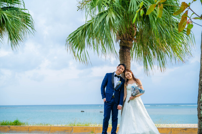 9(読谷村満喫)【動画プラン】【3箇所撮影】【サンセット】読谷村満喫プランロケ地3箇所&ドレス&プロヘアメイク付【オトクで安心】