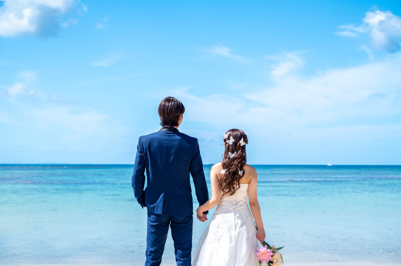 17【和装スタジオ撮影+洋装ビーチ撮影】外人住宅を改装したスタジオ撮影150カットプラン&基本セット込みドレス&プロヘアメイク付