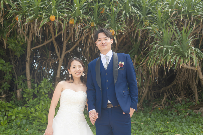 4(沖縄本島)2ロケーションフォトプラン【ビーチ+1ロケーション】150カット&基本セット込みドレス&プロヘアメイク付安心プラン