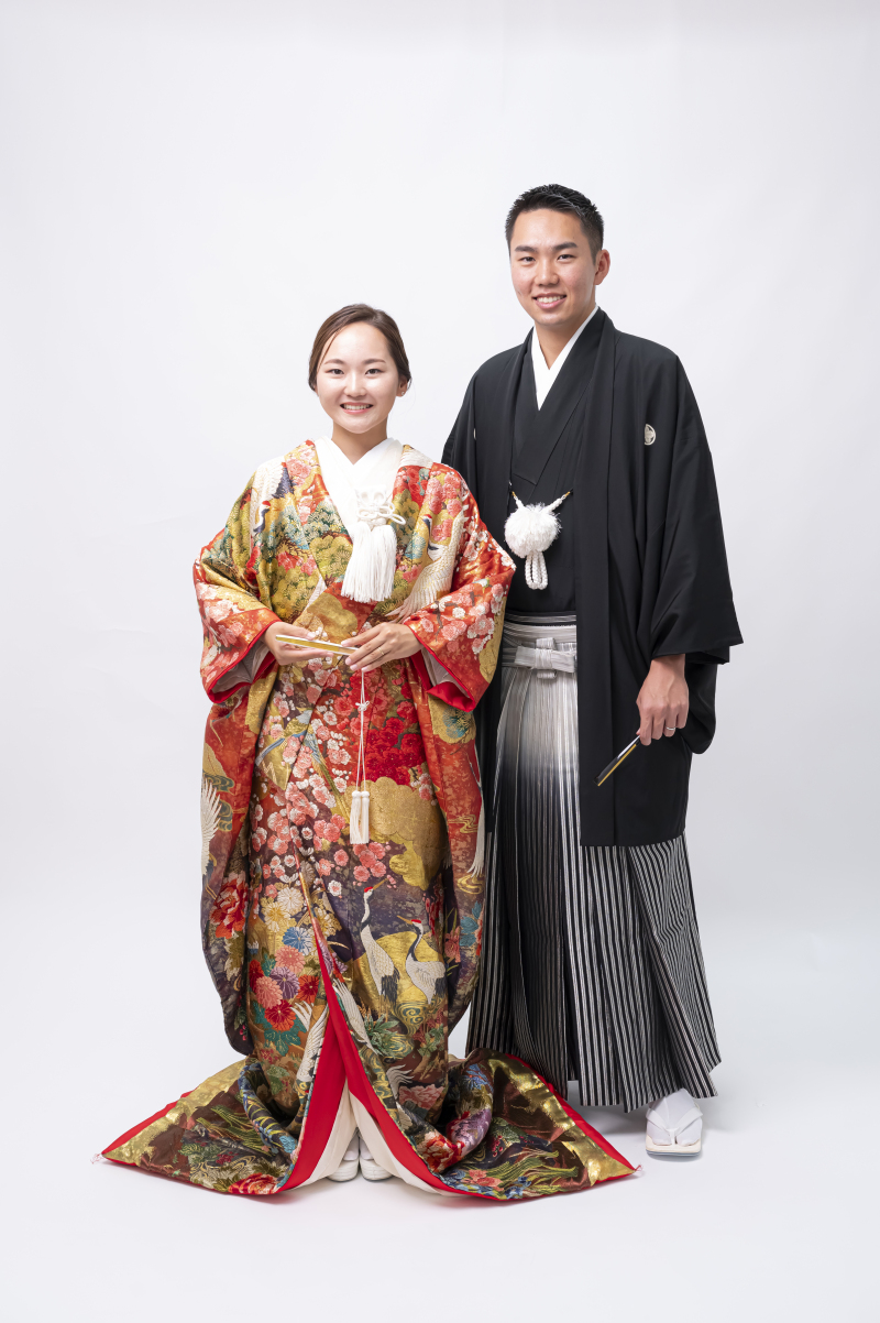 16【和装スタジオ撮影】【美肌補正】外人住宅を改装したスタジオ撮影30カットプラン&基本セット込み和装&プロヘアメイク付【お得】