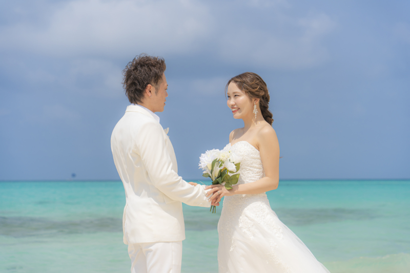 7(沖縄本島)【動画プラン】【3箇所撮影】【サンセット】沖縄満喫プランロケ地3箇所&ドレス&プロヘアメイク付,オトクな安心プラン