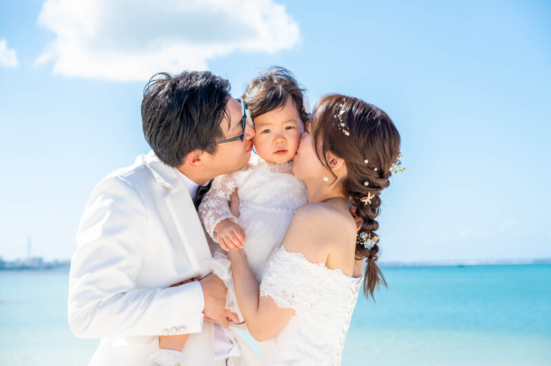 24【座喜味城跡公園撮影】120カットプラン&基本セット込みドレス&プロヘアメイク付【土日祝追加料金不要でいつでも同じ安心料金】