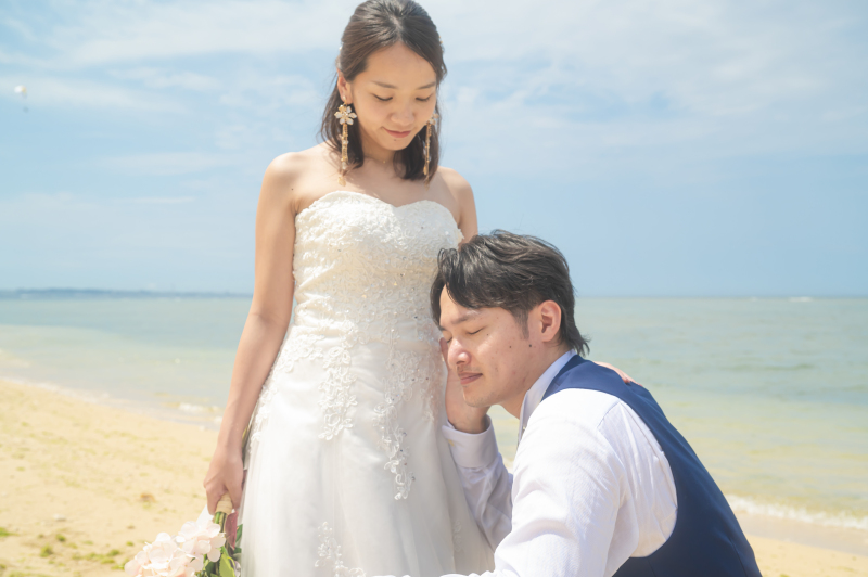 27【アルバム動画付きプラン】【ビーチフォト+ドローン撮影+動画撮影、120カット納品、基本セット込み,ドレス&プロヘアメイク付