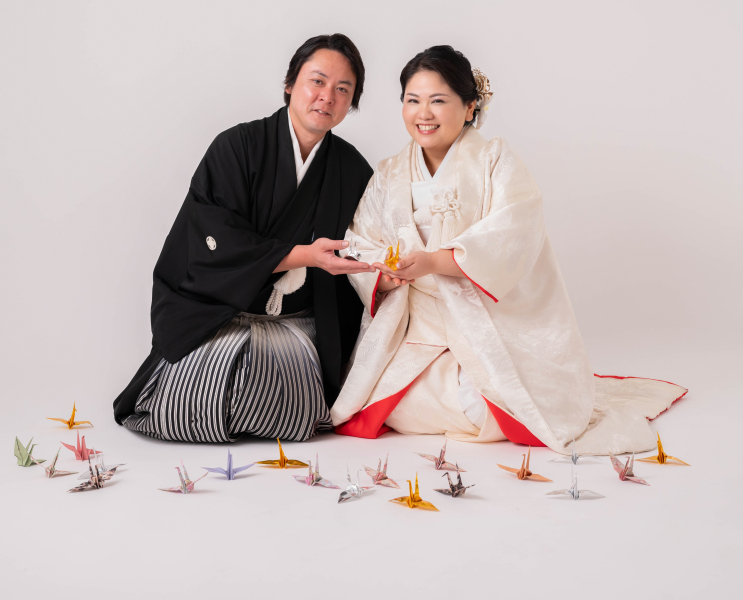 17【和装スタジオ撮影+洋装ビーチ撮影】外人住宅を改装したスタジオ撮影150カットプラン&基本セット込みドレス&プロヘアメイク付