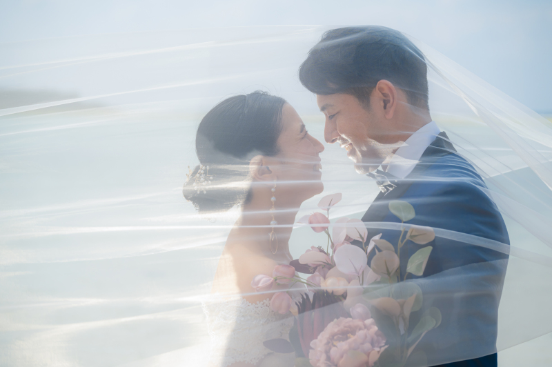 8(北谷満喫)【動画プラン】【3箇所撮影】【サンセット】北谷満喫プランロケ地3箇所&ドレス&プロヘアメイク付、オトクな安心プラン