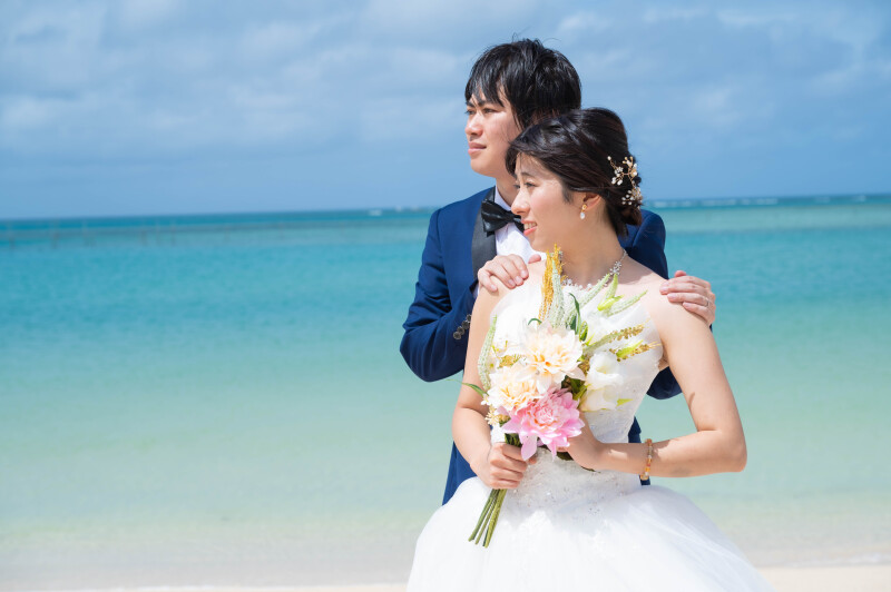 6【2ロケーション動画付きプラン】【ビーチフォト+ドローン撮影+動画撮影、150カット納品基本セット込みドレス&プロヘアメイク付