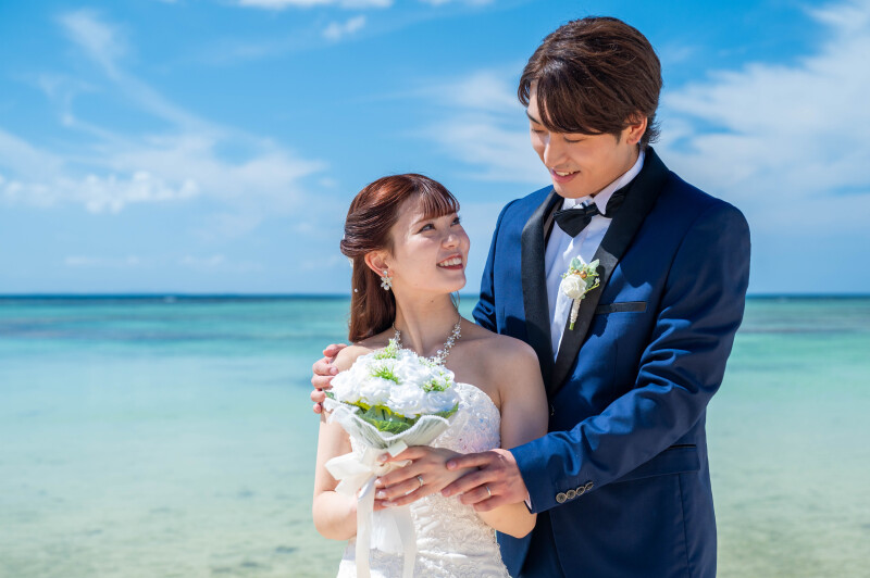 19【ヘアメイク衣装お持込みセルフプラン】【ビーチフォトウェディング撮影】30カットプラン】【土日祝でも追加料金なしで安心納得】