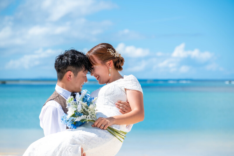 17【和装スタジオ撮影+洋装ビーチ撮影】外人住宅を改装したスタジオ撮影150カットプラン&基本セット込みドレス&プロヘアメイク付