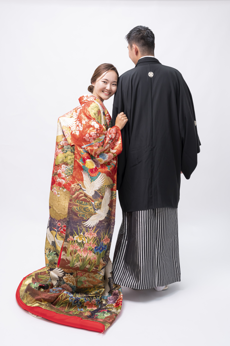 16【和装スタジオ撮影】【美肌補正】外人住宅を改装したスタジオ撮影30カットプラン&基本セット込み和装&プロヘアメイク付【お得】