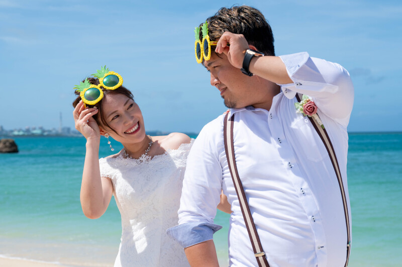 5(沖縄本島)【2ロケーションプランビーチフォト+動画撮影、】150カット納品、基本セット込み,ドレス&プロヘアメイク付、お得!