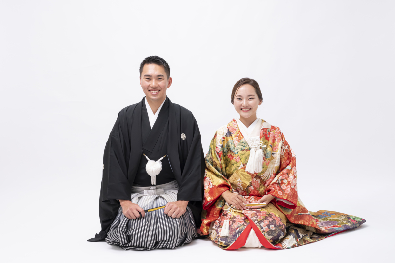 16【和装スタジオ撮影】【美肌補正】外人住宅を改装したスタジオ撮影30カットプラン&基本セット込み和装&プロヘアメイク付【お得】