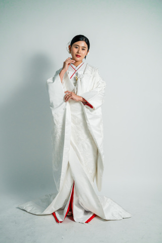 白無垢（赤比翼）