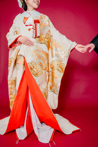 色打掛（ゴールド）