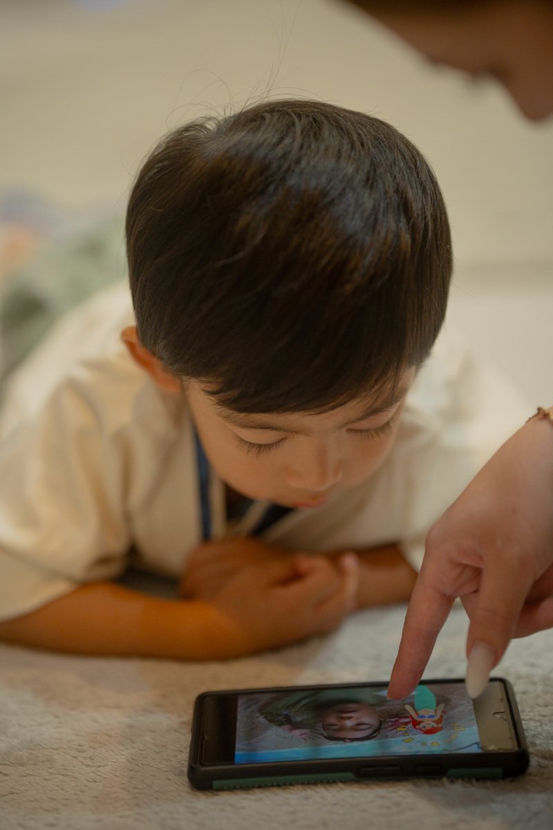 撮影中はお子様をスタッフルームでお預かりします。