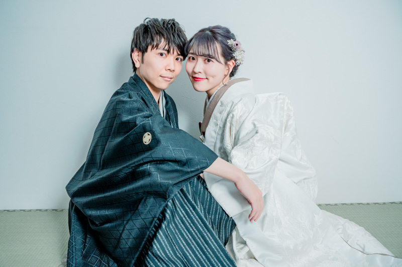 足を崩して寄り添うポーズ♡パート①