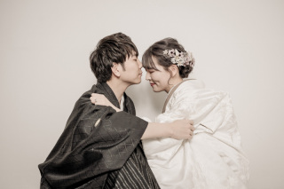 お座りポーズの参考事例