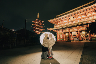 夜の幻想的な浅草寺でのナイトロケーション撮影