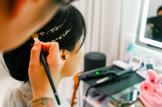 新婦ヘアチェンジ