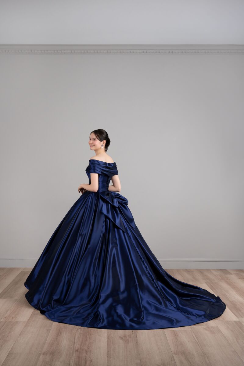 ネイビー・クラレット