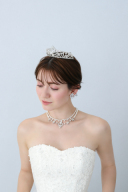 ティアラ・ネックレス（アリュール）