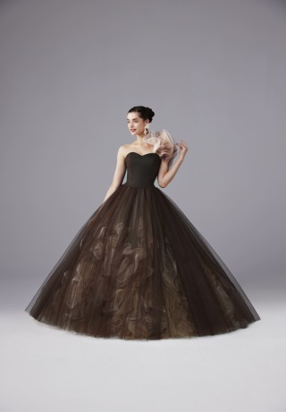 ブラウン・ノナ