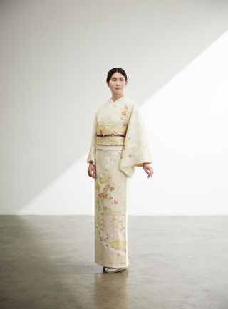 クリーム悠久の風（訪問着）